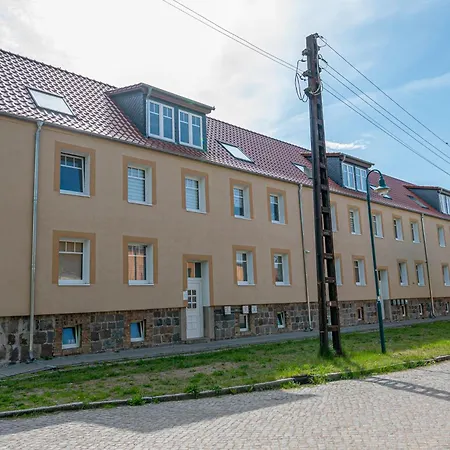 Vip A 64qm 4 Zi Dg Klimatisiert Grosses Bad U Kueche Max 4 Gaeste Inklusive Schlafsofa * Vierraden